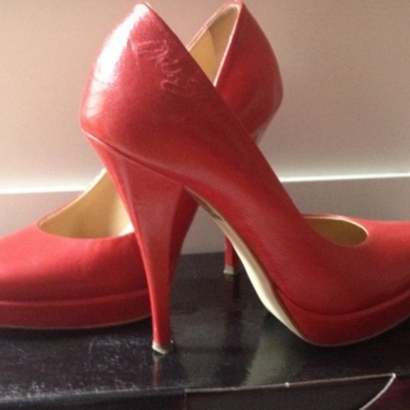 NEW Red pumps miss sixty - Picture 2 of 8